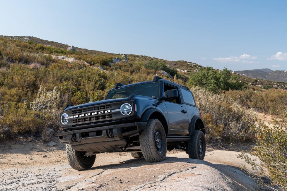 View Photos of the 2021 Ford Bronco Black Diamond Manual