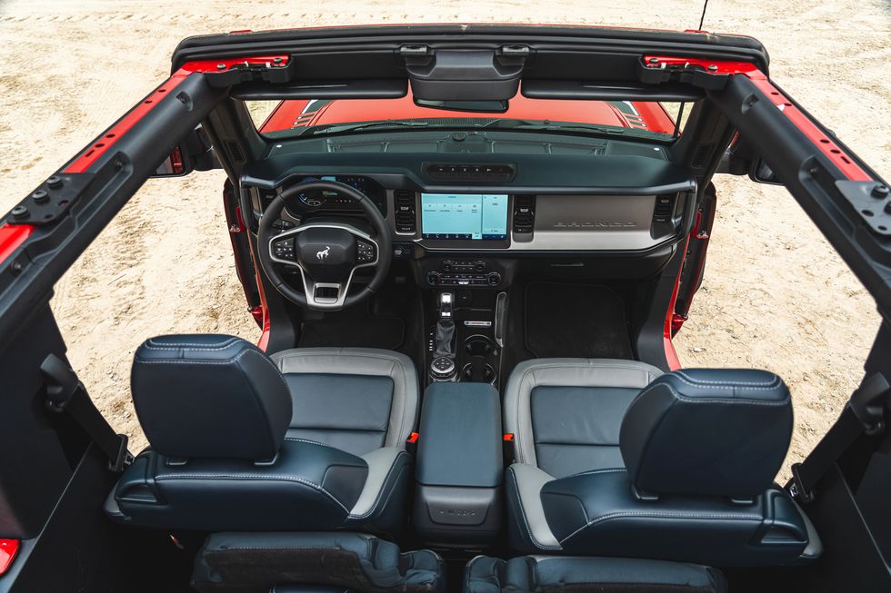 2021 ford bronco first edition interior