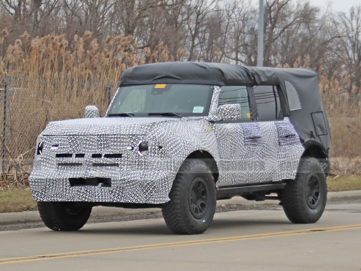New Ford Bronco Likely to Get Seven-Speed Manual Transmission
