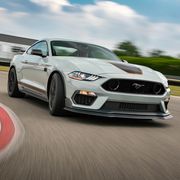 2021 ford mustang mach 1