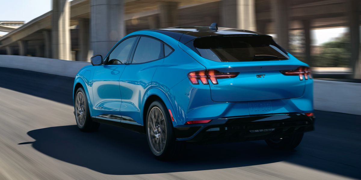 2021 ford mustang mach e rear