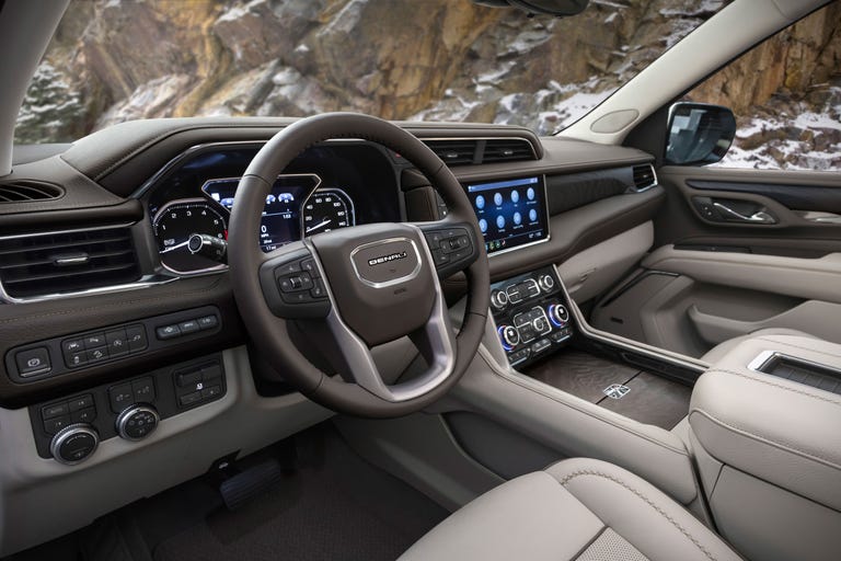 2021 GMC Yukon Review, Pricing, and Specs