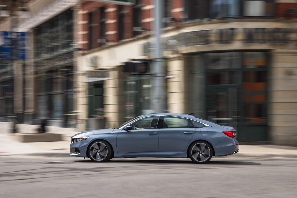 View Photos of the 2021 Honda Accord Sport 2.0T