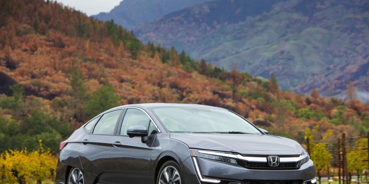 21 Honda Clarity Review Pricing And Specs