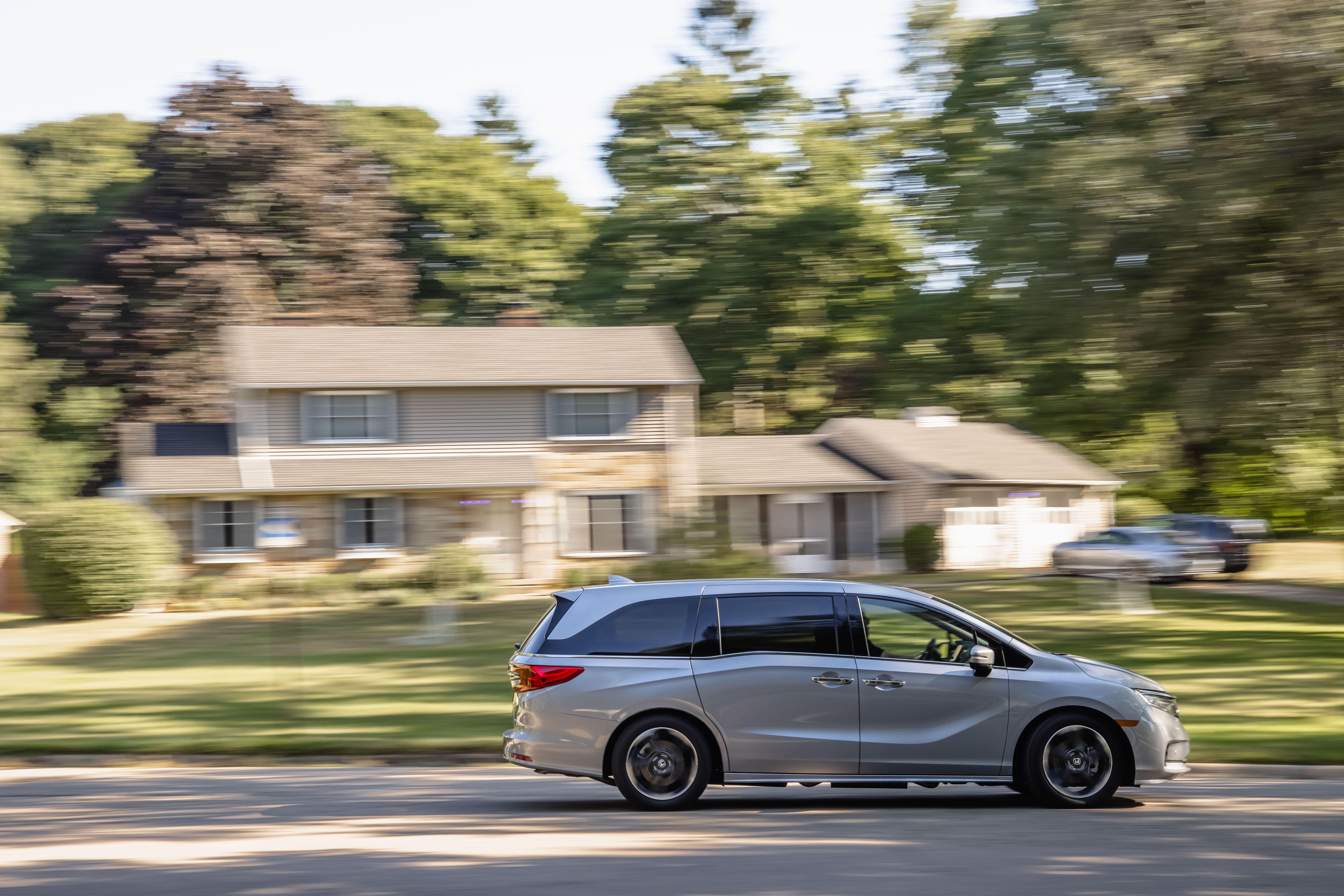 2024 Honda Odyssey Review, Pricing, and Specs
