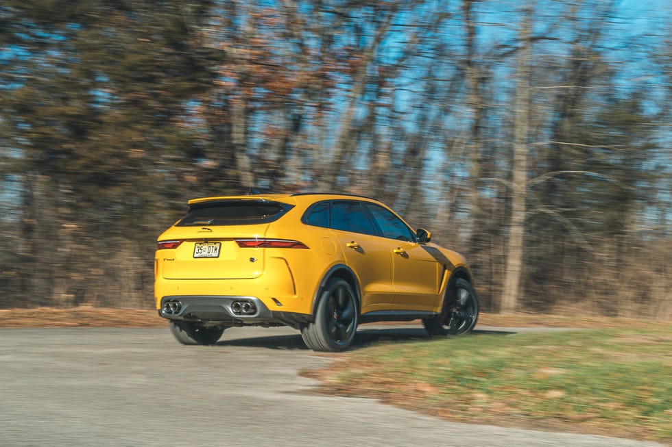 2025 jaguar fpace svr rear