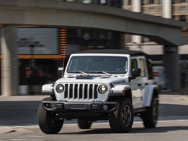 2022 Jeep Wrangler Review, Pricing, and Specs