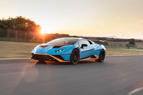 View Photos of the 2021 Lamborghini Huracán STO