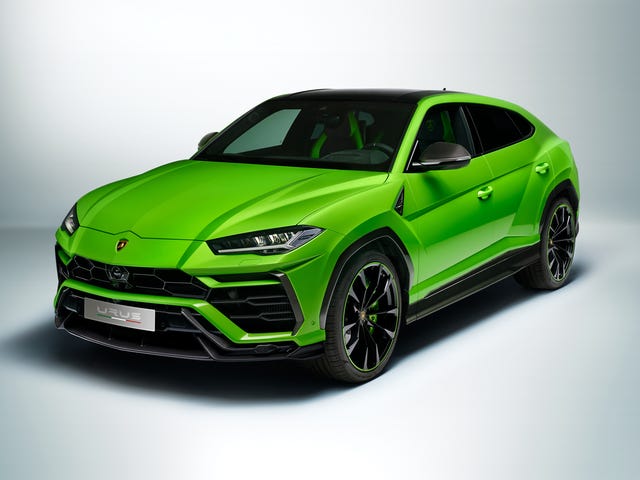 2022 Lamborghini Urus Review, Pricing, and Specs