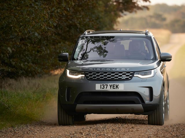vaak Kolonisten tempel 2022 Land Rover Discovery Review, Pricing, and Specs