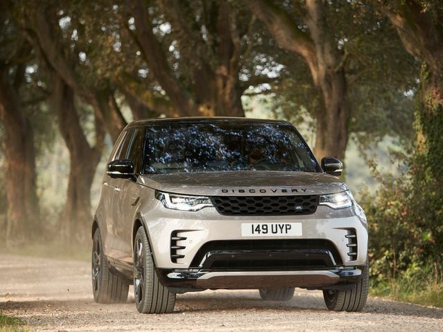 Geen statisch mannetje 2021 Land Rover Discovery Review, Pricing, and Specs