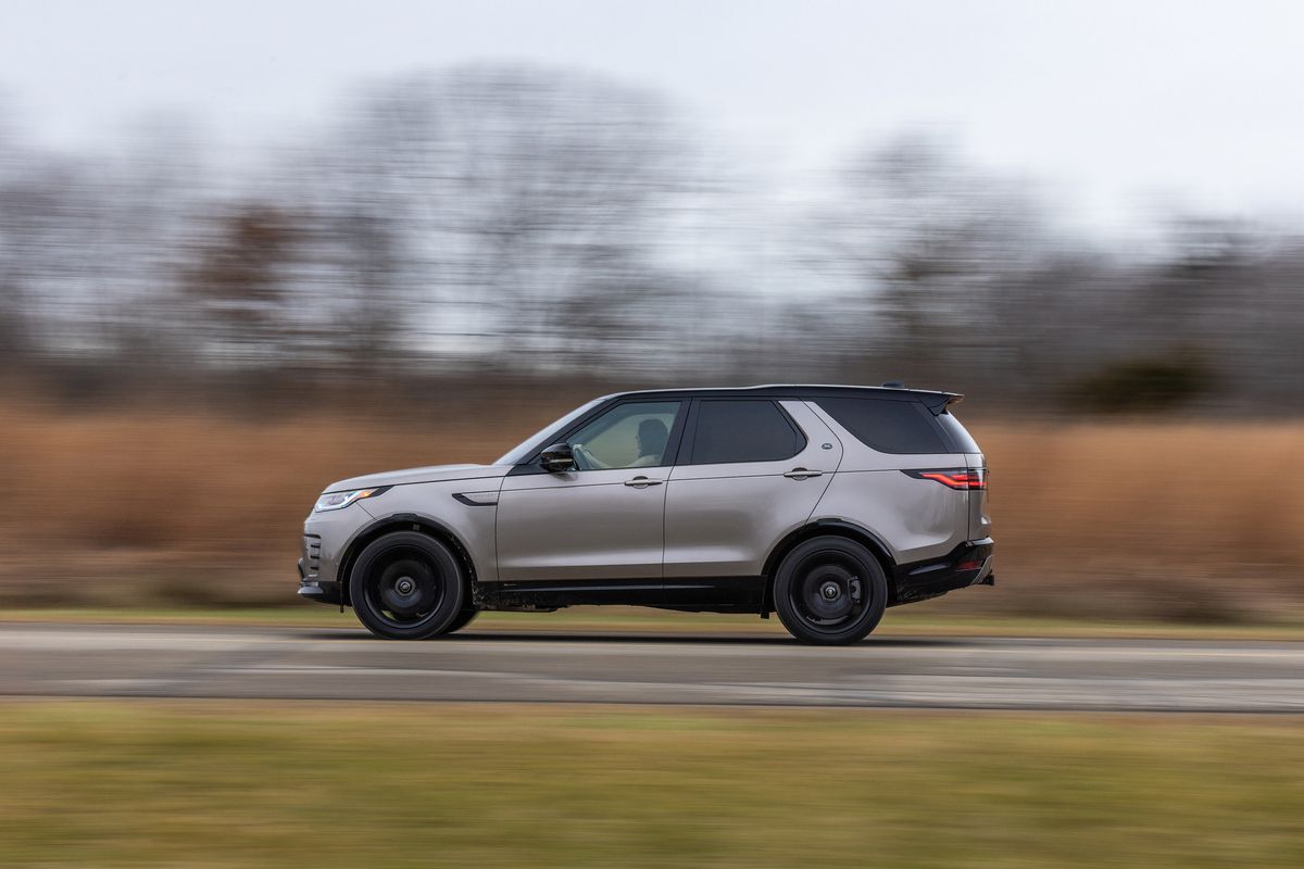 2021 land rover discovery r dynamic s