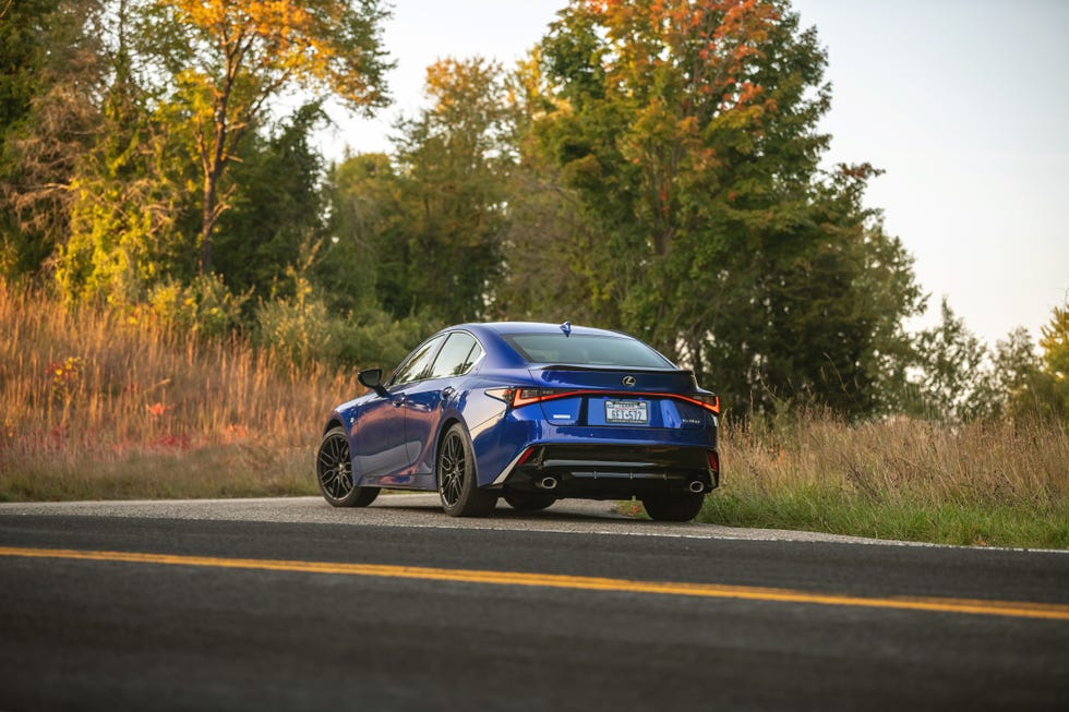 2025 lexus is350 f sport rear