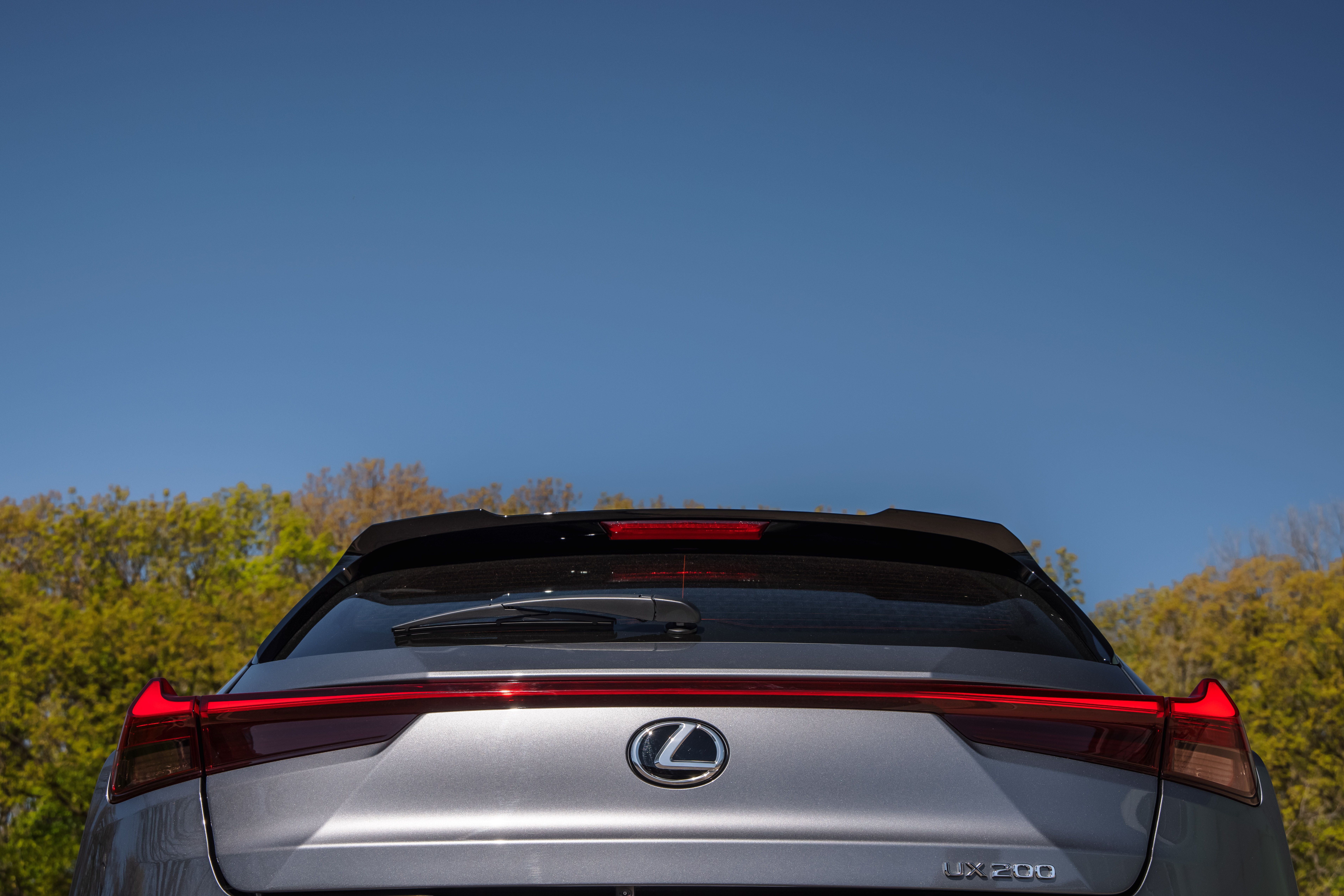 Trunk Ledge | Lexus UX 200 LUXURY 2021 Trunk Ledge | Lexus UX 200 LUXURY 2021