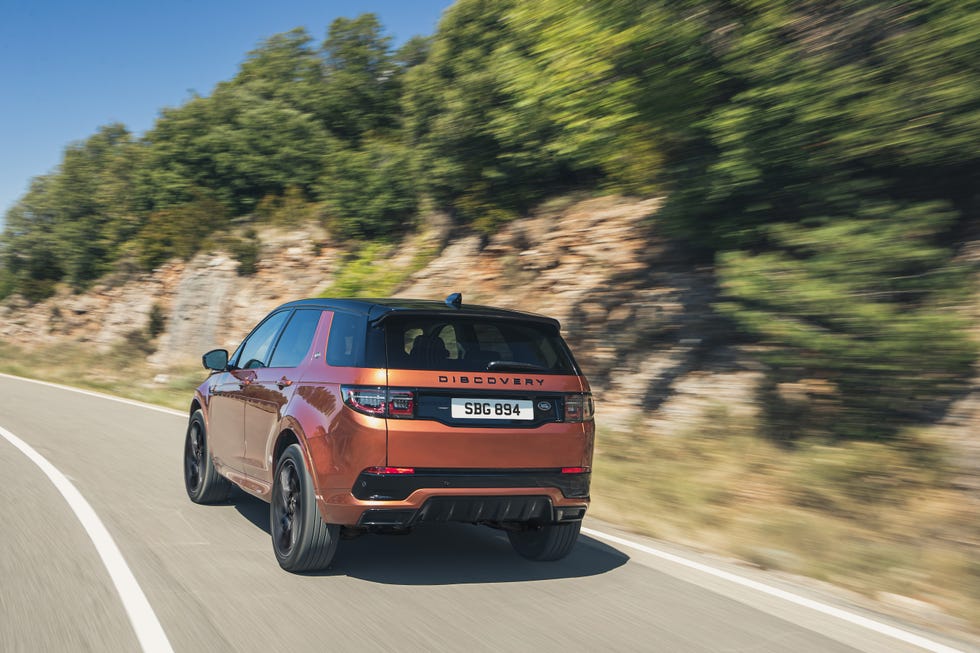 2021 Land Rover Discovery Sport Gets Big Tech Update, Loses Base Model