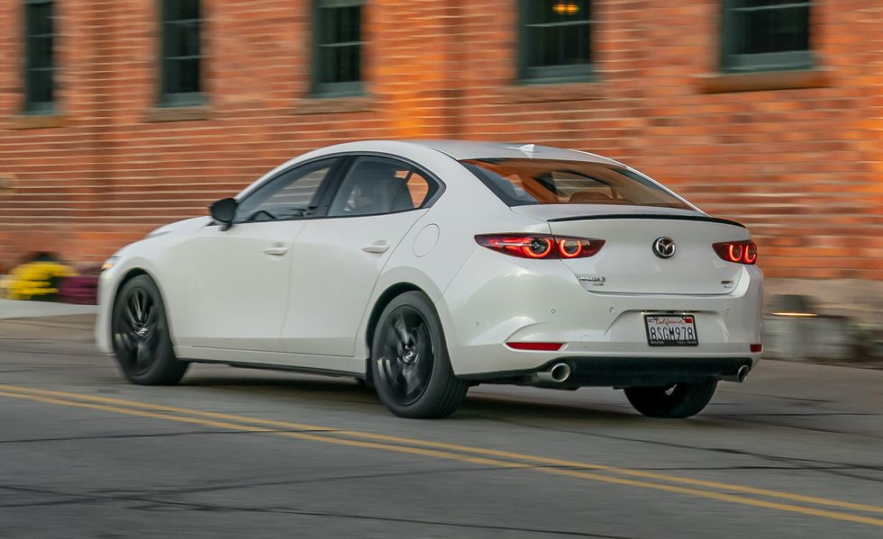  Revisión, precios y especificaciones del Mazda 3 2023