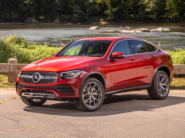 2021 mercedes benz glc300 coupe front