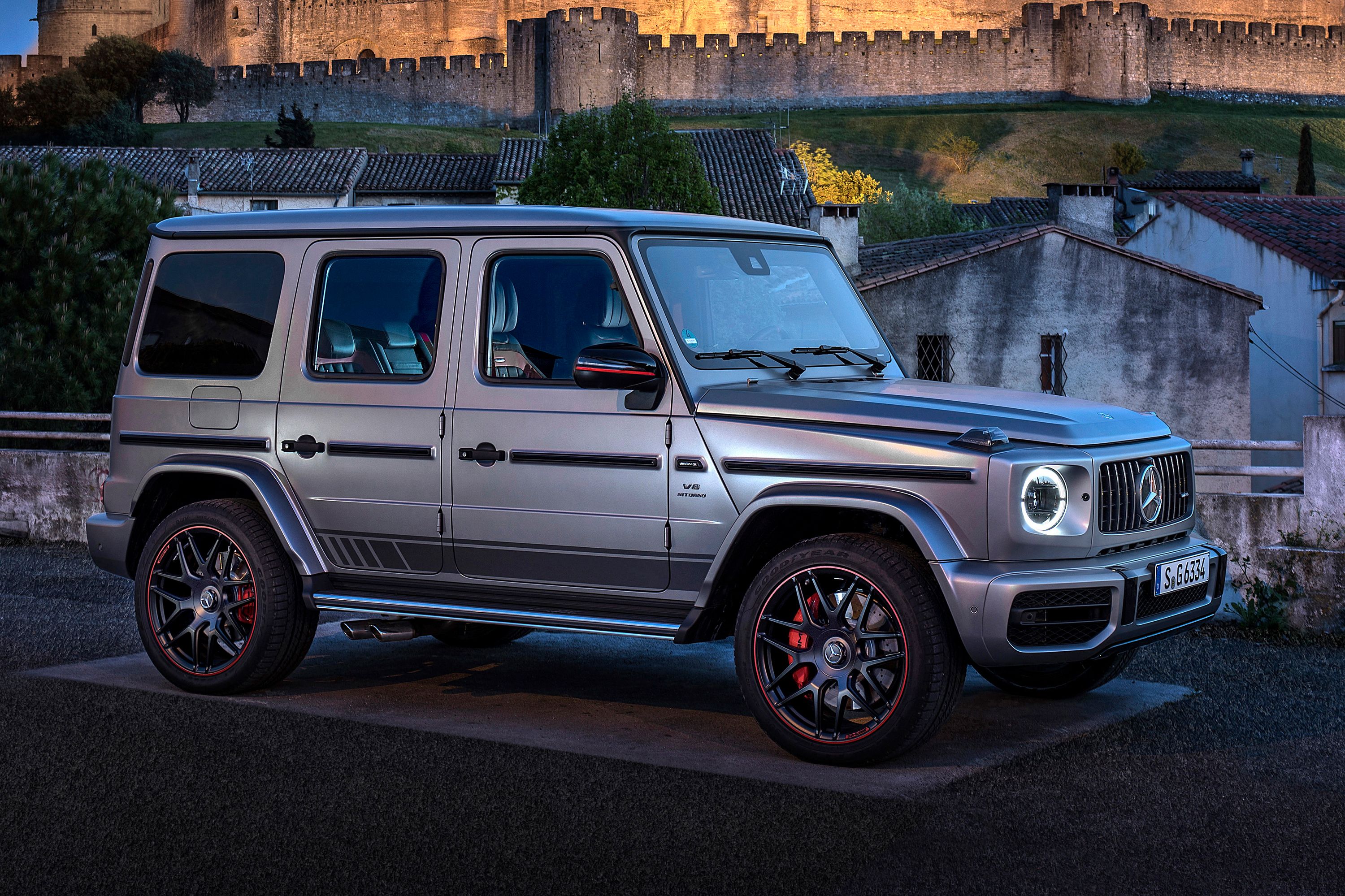 21 Mercedes Amg G63 Review Pricing And Specs