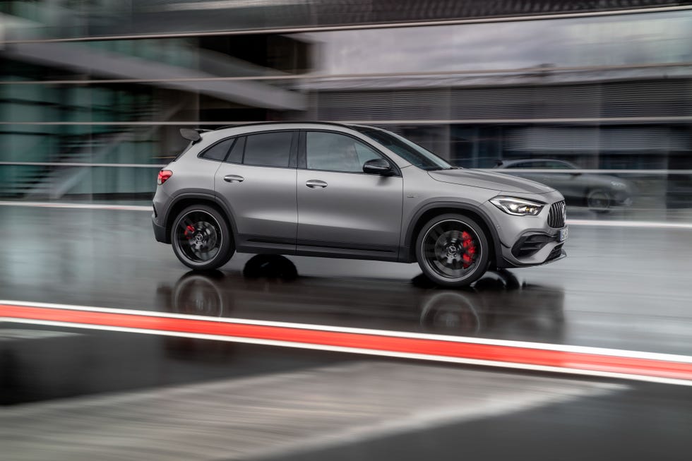 View Photos of 2021 Mercedes-AMG GLA45