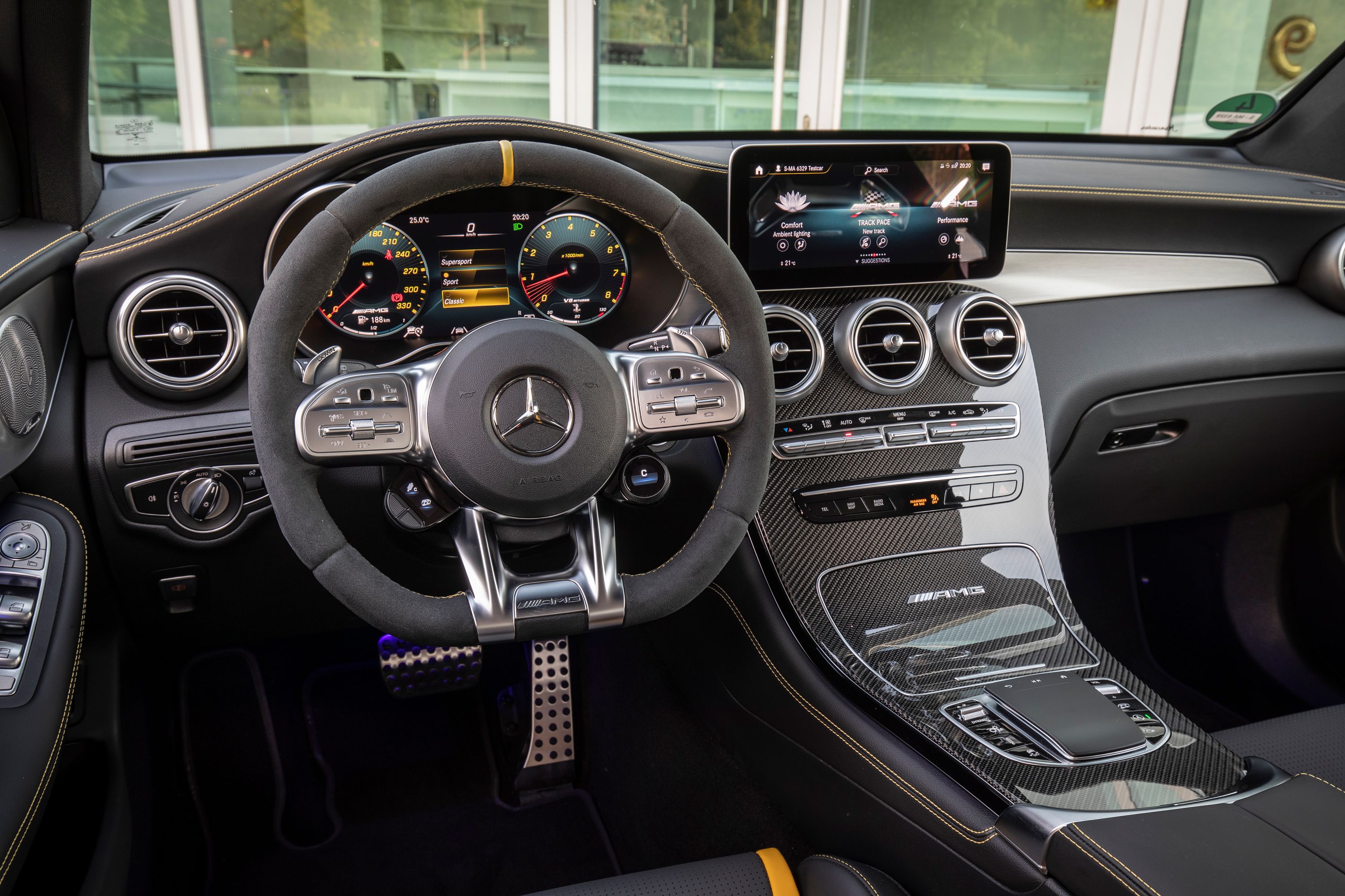 Details more than 141 glc 43 amg interior super hot - tnbvietnam.edu.vn