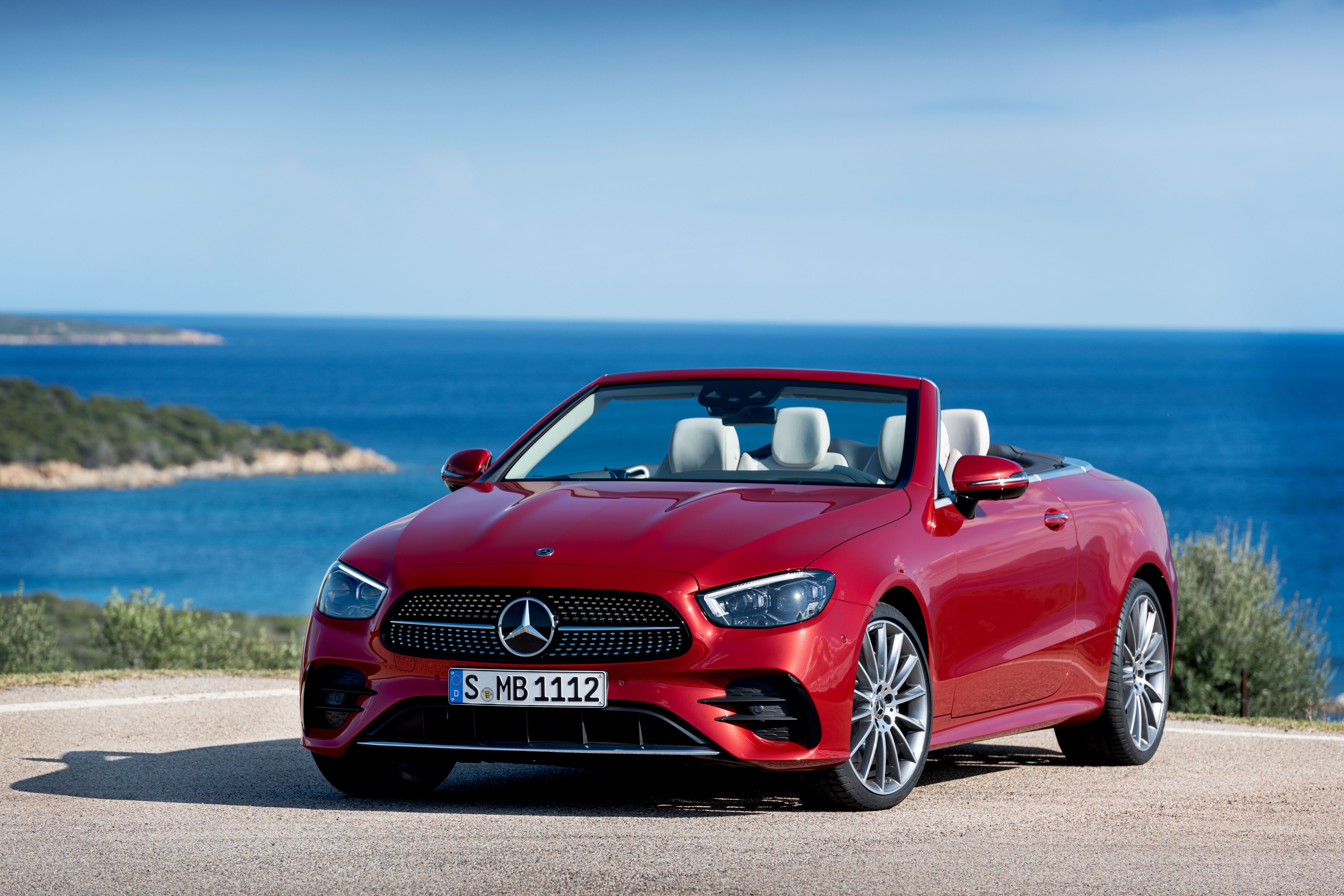 2021 Mercedes E-Class Coupe and Cabriolet Benefit from Styling Update