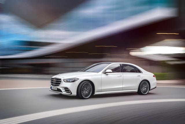 View Photos of the 2021 Mercedes-Benz S-Class