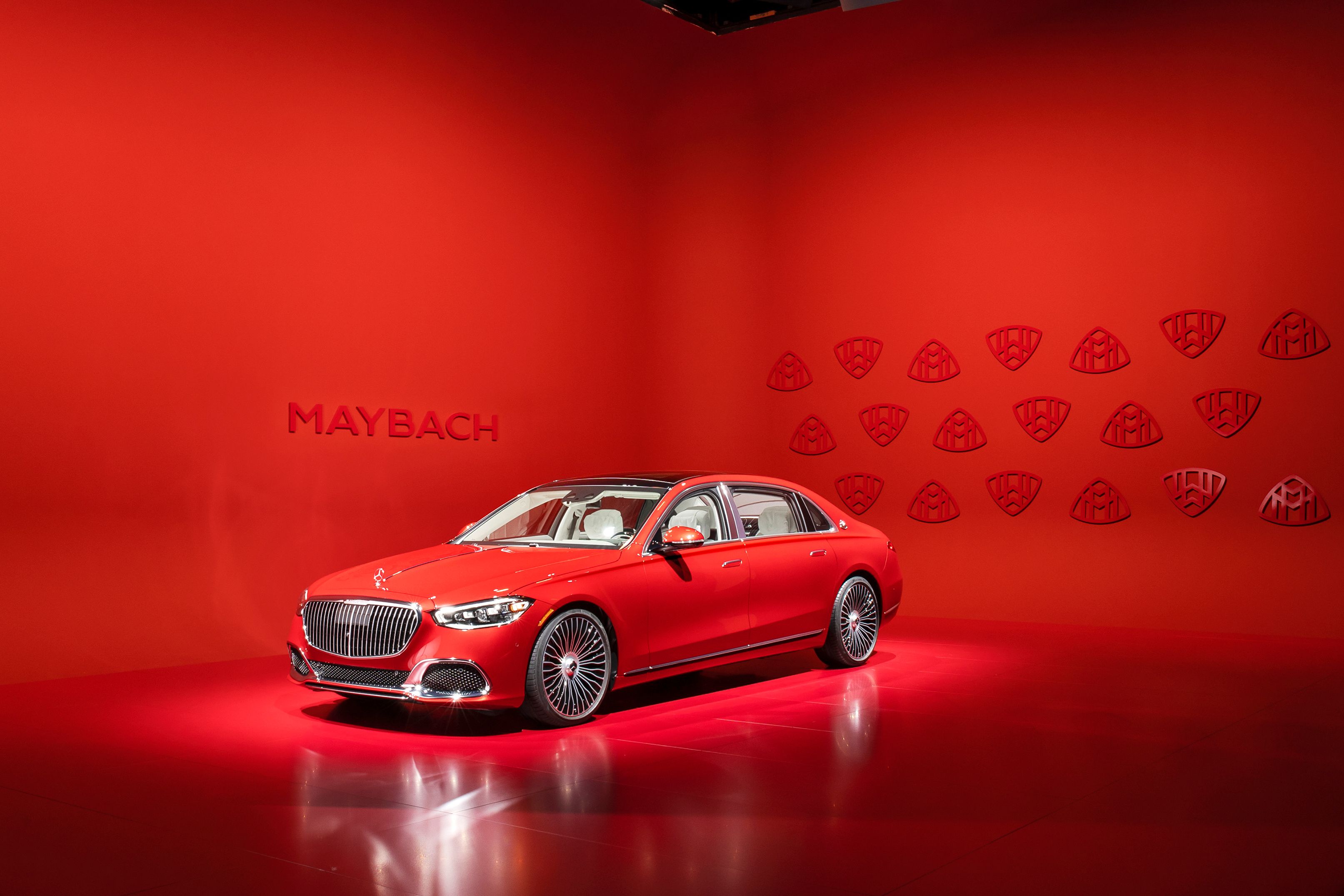 V-12–Powered 2022 Mercedes-Maybach S680 Sits atop S-Class Lineup
