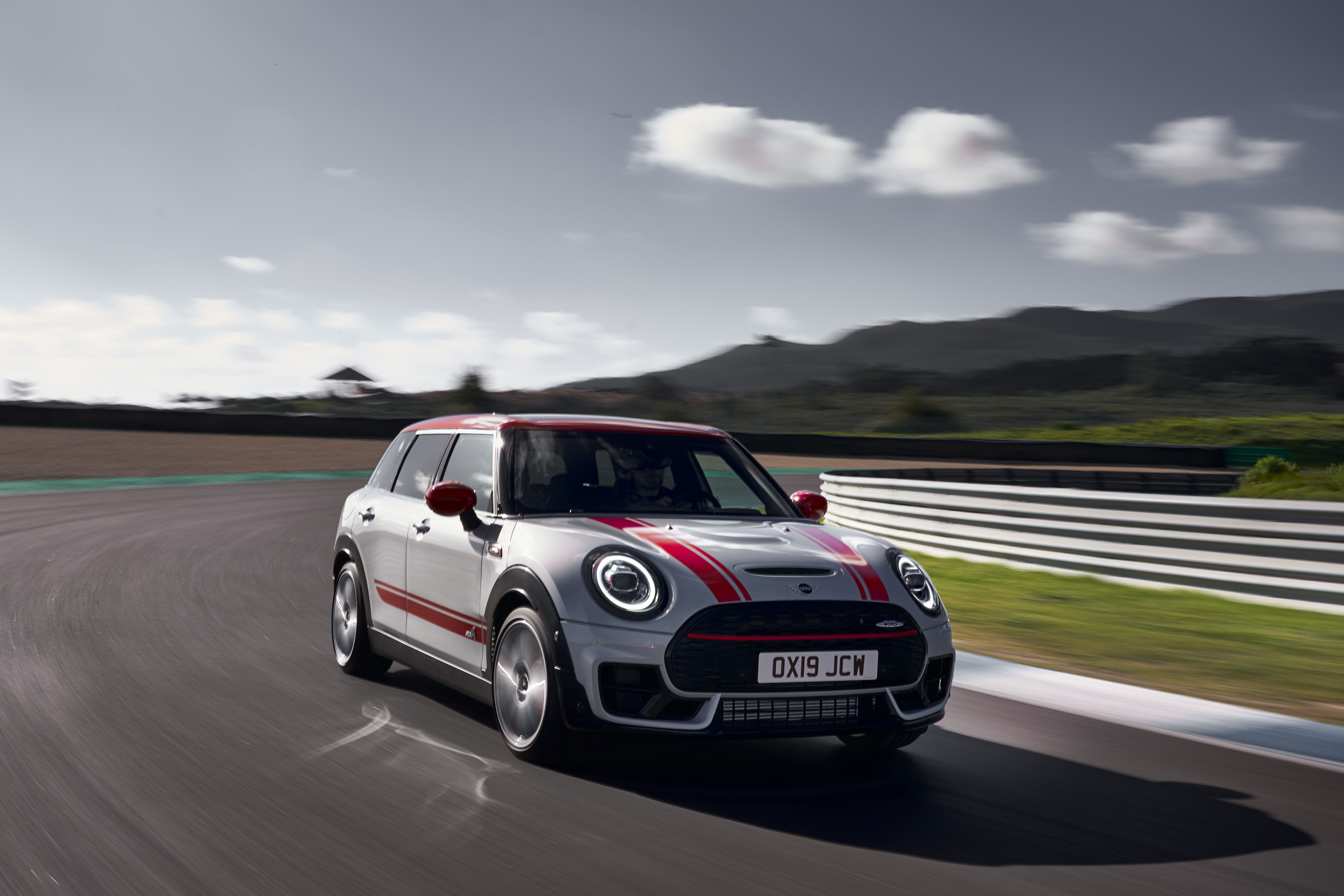 2022 Mini John Cooper Works Review: A grin-inducing go kart on steroids