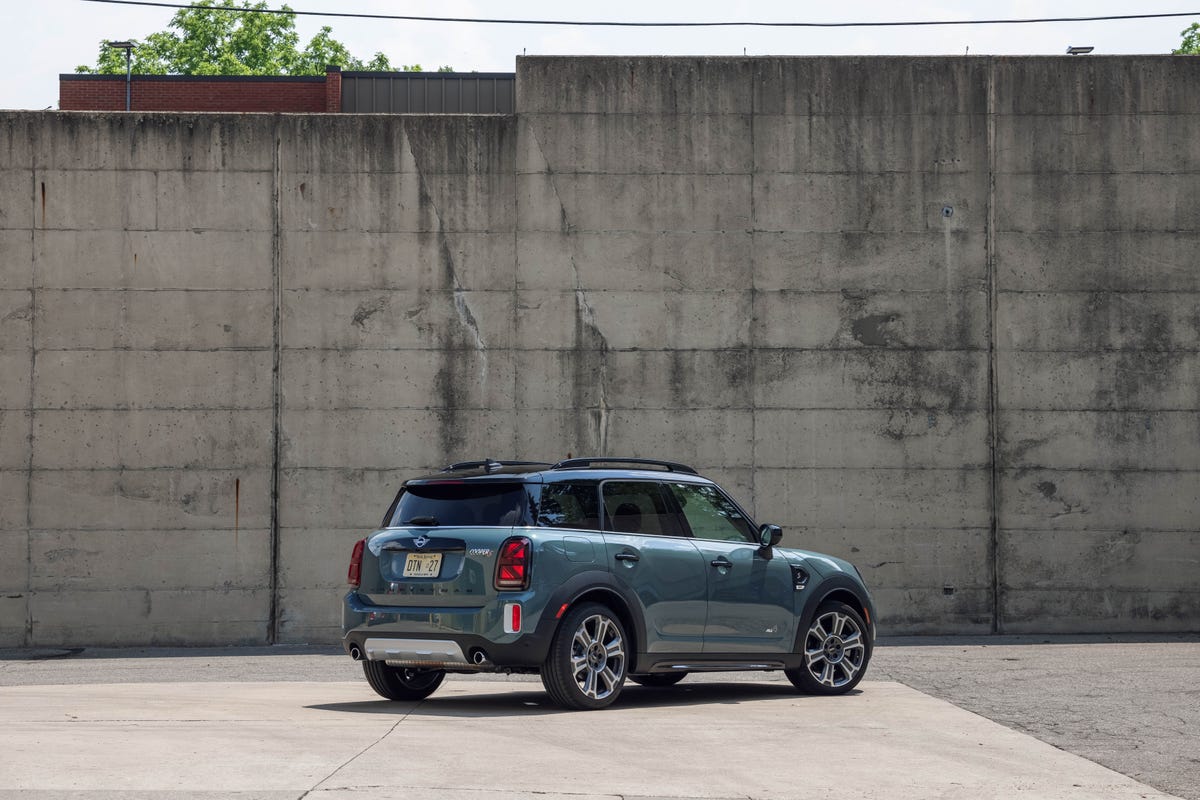 View Photos of the 2021 Mini Cooper Countryman S ALL4