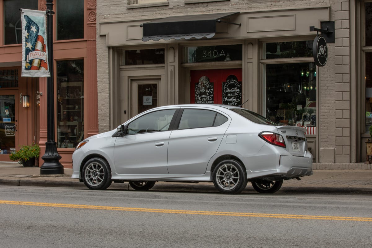 2023 mitsubishi mirage g4 rear