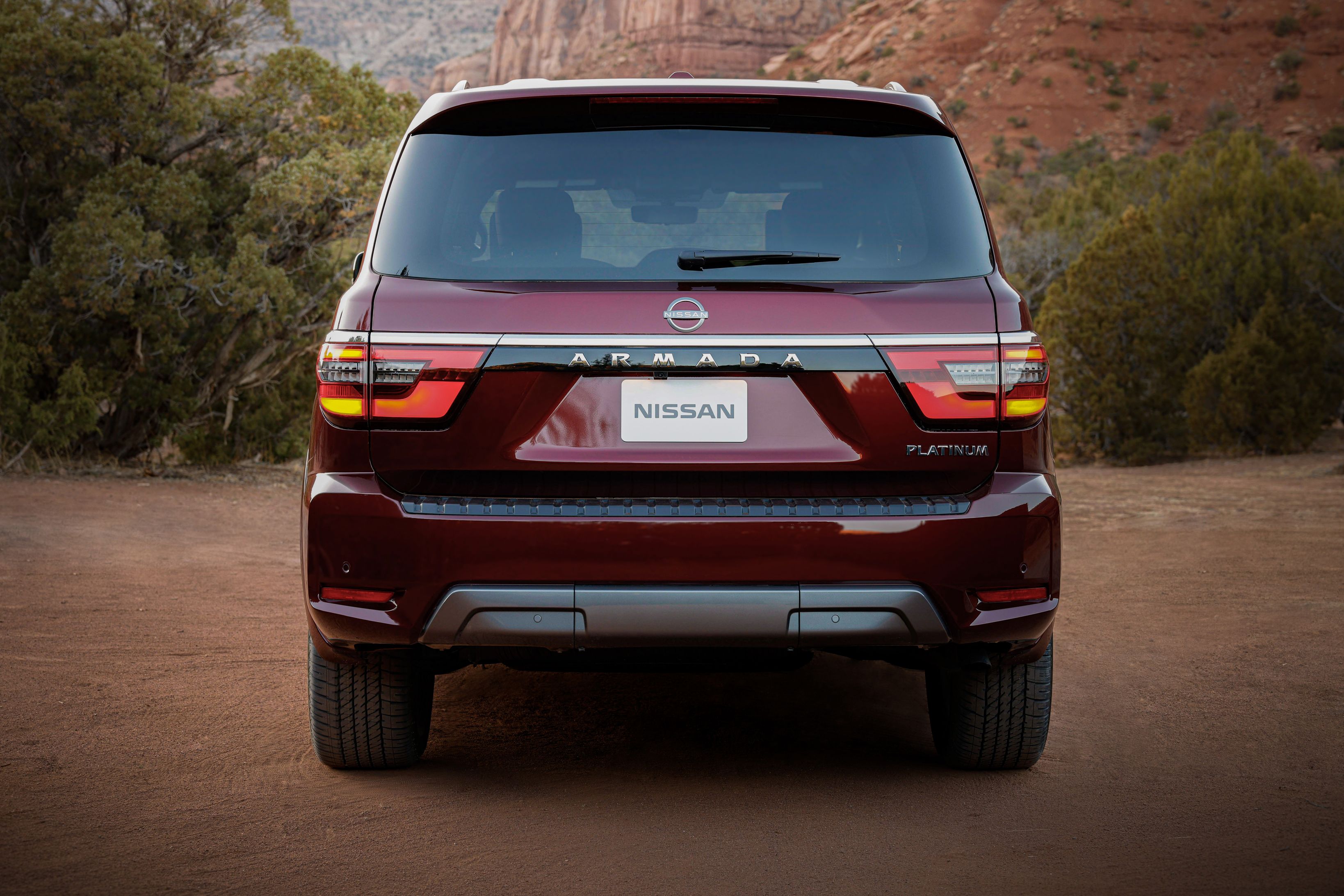 2021 Nissan Armada Splits the Difference