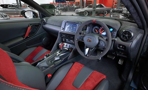 2022 Nissan GT-R