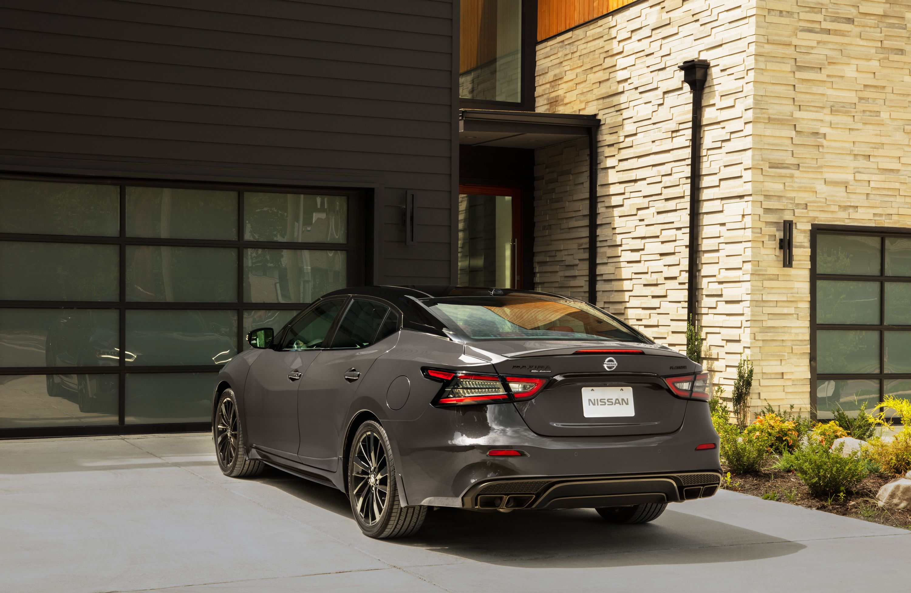2021 Nissan Maxima Review & Ratings