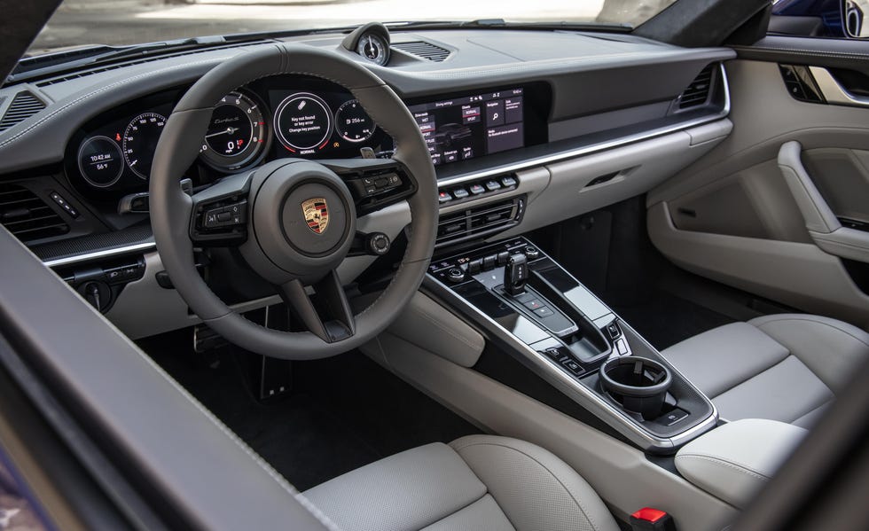 Porsche 911 Turbo S 2024 Interior