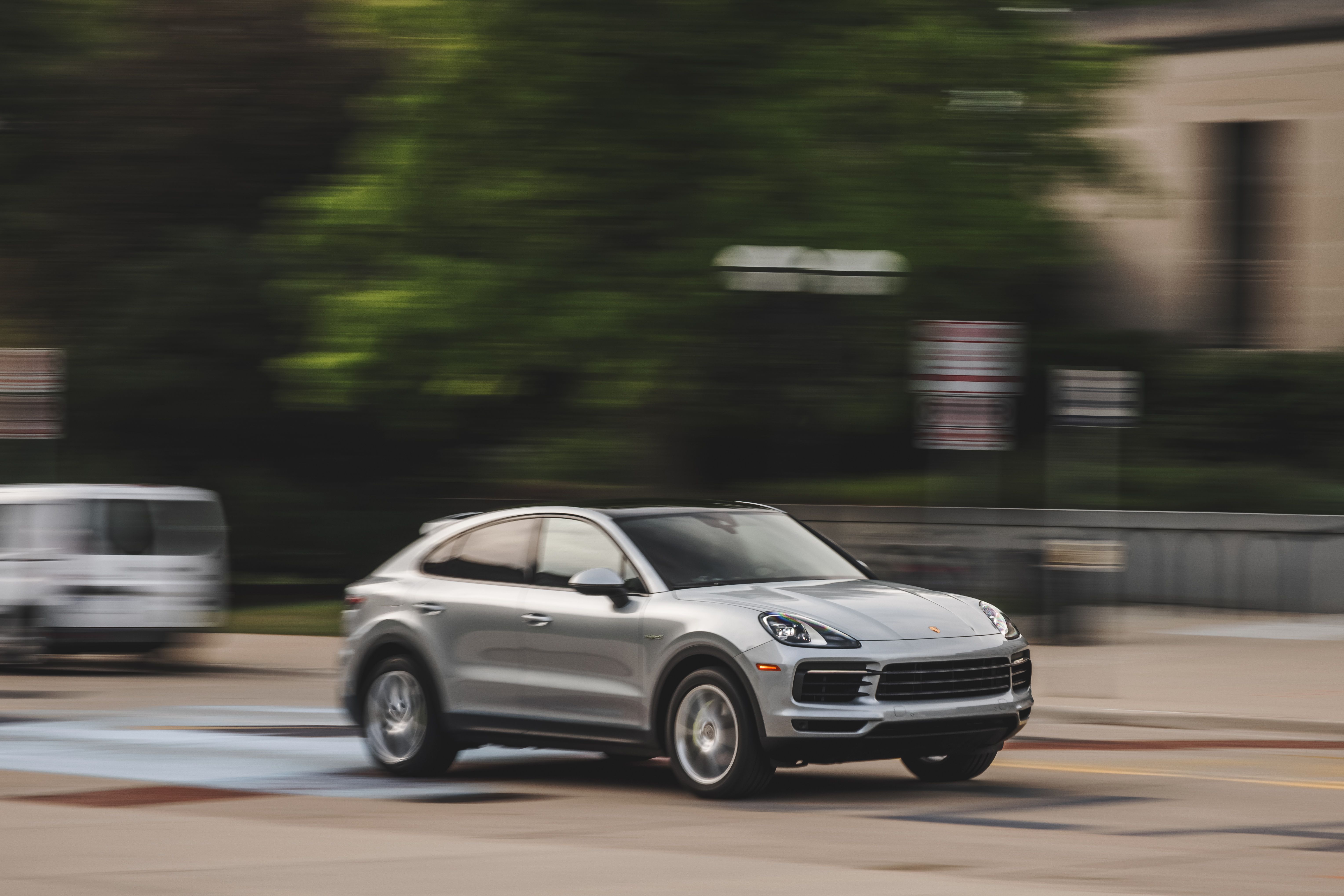 Walging Chemie Lang Tested: 2021 Porsche Cayenne E-Hybrid Coupe and the Three Vs