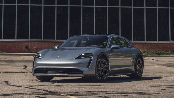 2023 Porsche Taycan Cross Turismo