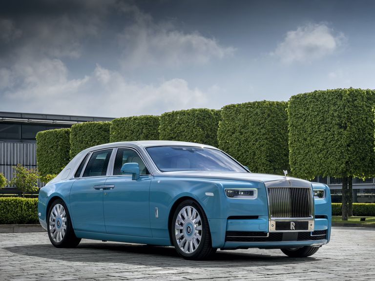 2021 Rolls-Royce Phantom Review, Pricing, and Specs