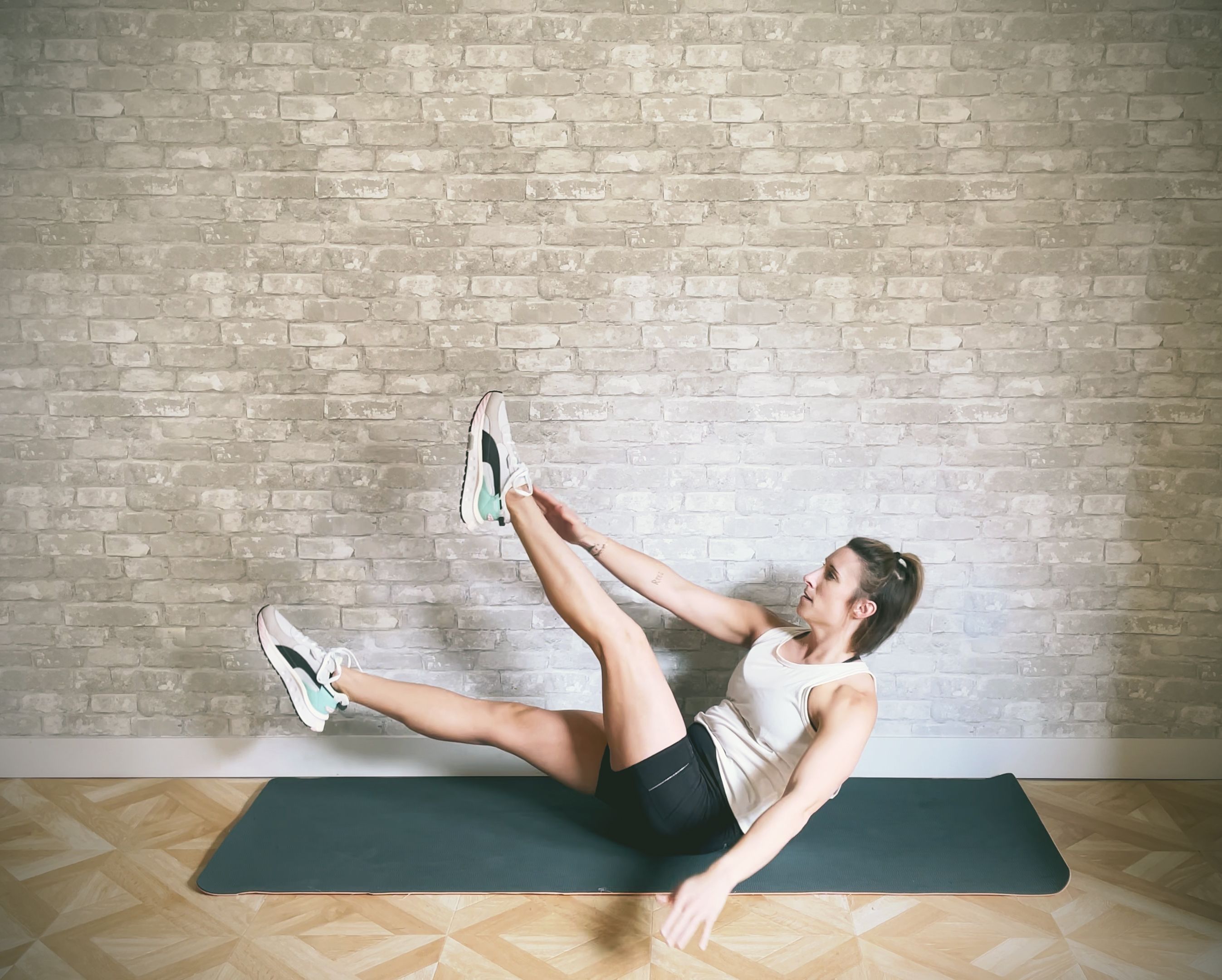 5 Best Pilates Exercises for Runners - Get Fit Now