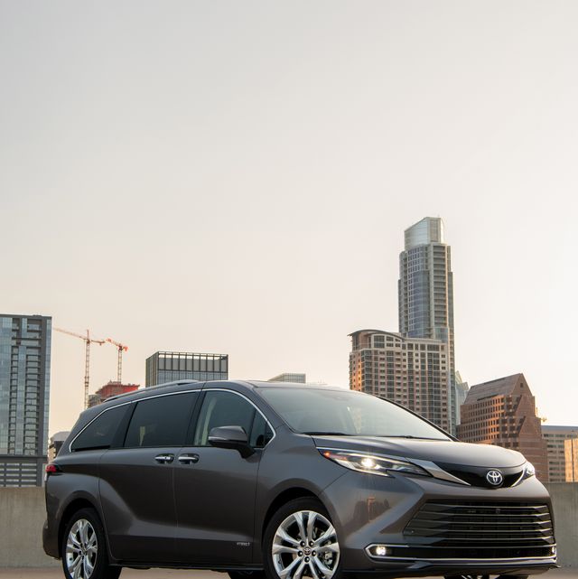 2021 Toyota Sienna's New Hybrid Makes it Slightly More Expensive