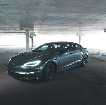 2021 tesla model s plaid