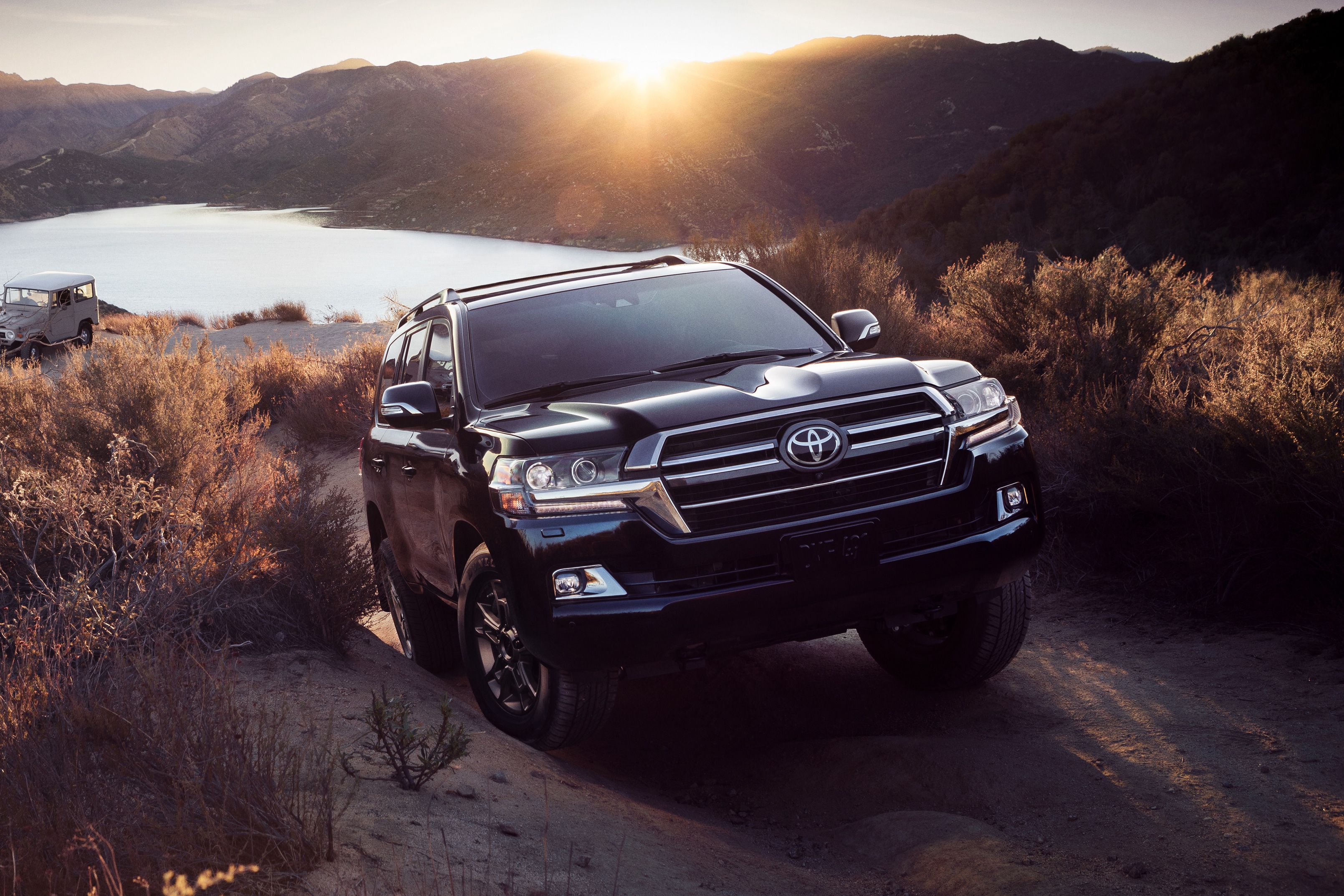 2021 Toyota Land Cruiser Review: Last Stand For The World's Best SUV