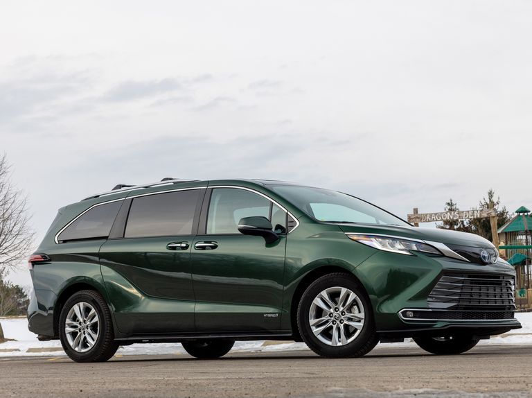 2024 Toyota Sienna Hybrid Review, Pricing, and Specs