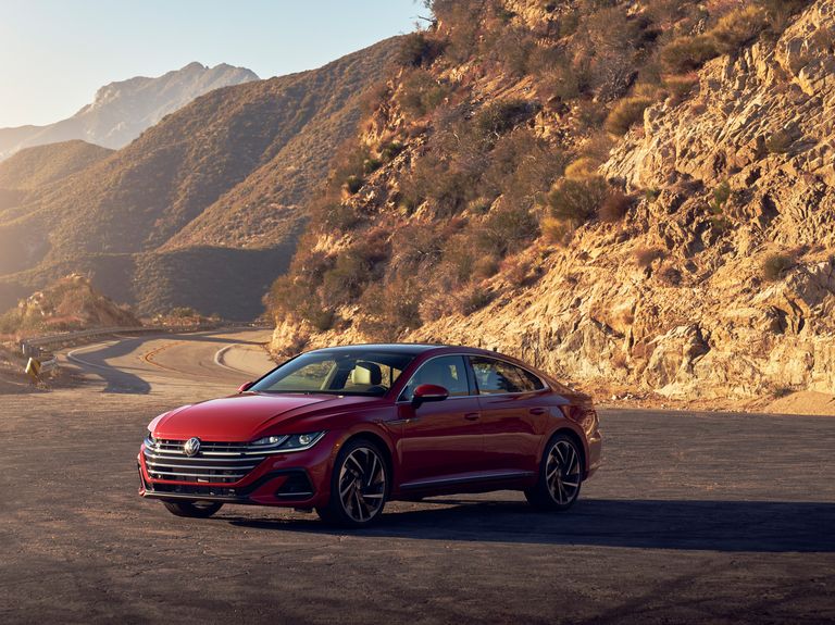 Volkswagen Arteon review: what's a base-spec car like? Reviews