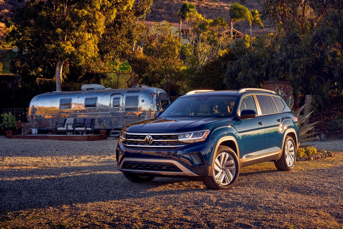 2021 VW Atlas Got an Update but Will Keep Last Year's Base Price