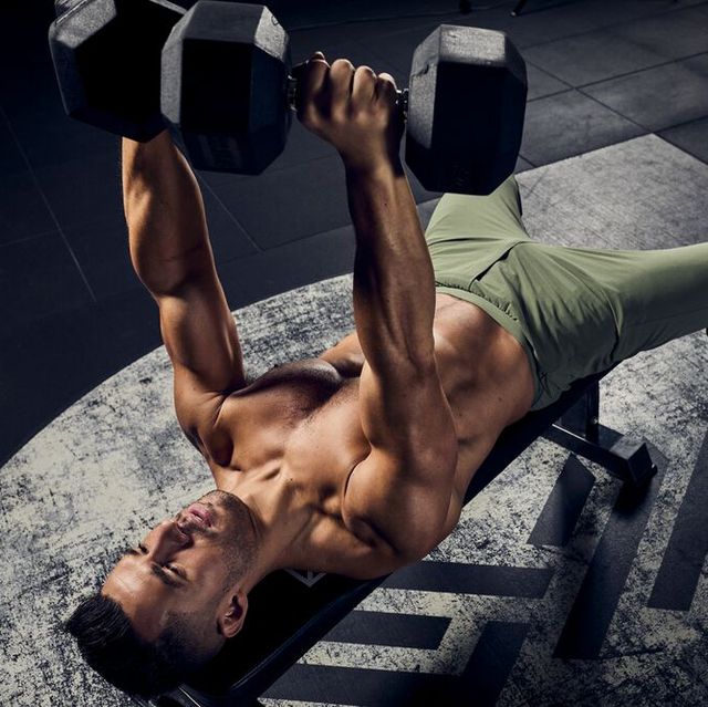 Supersize Your Chest With This Four-Week Plan