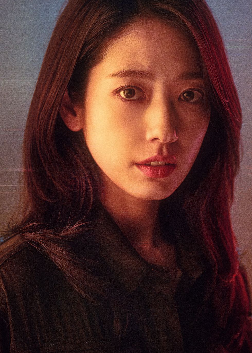 朴信惠在netflix韓劇《薛西弗斯的神話》飾演未來救援者姜瑞海。