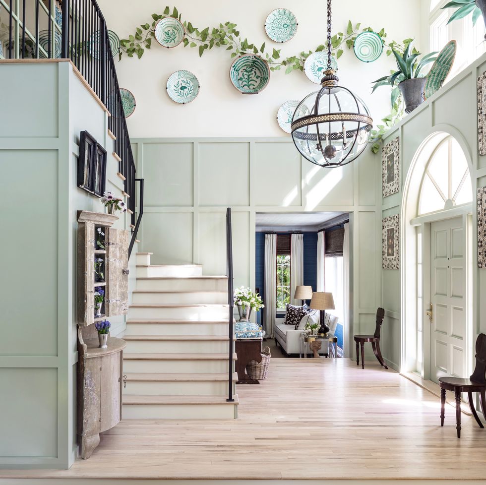 20 Staircase Decorating Ideas