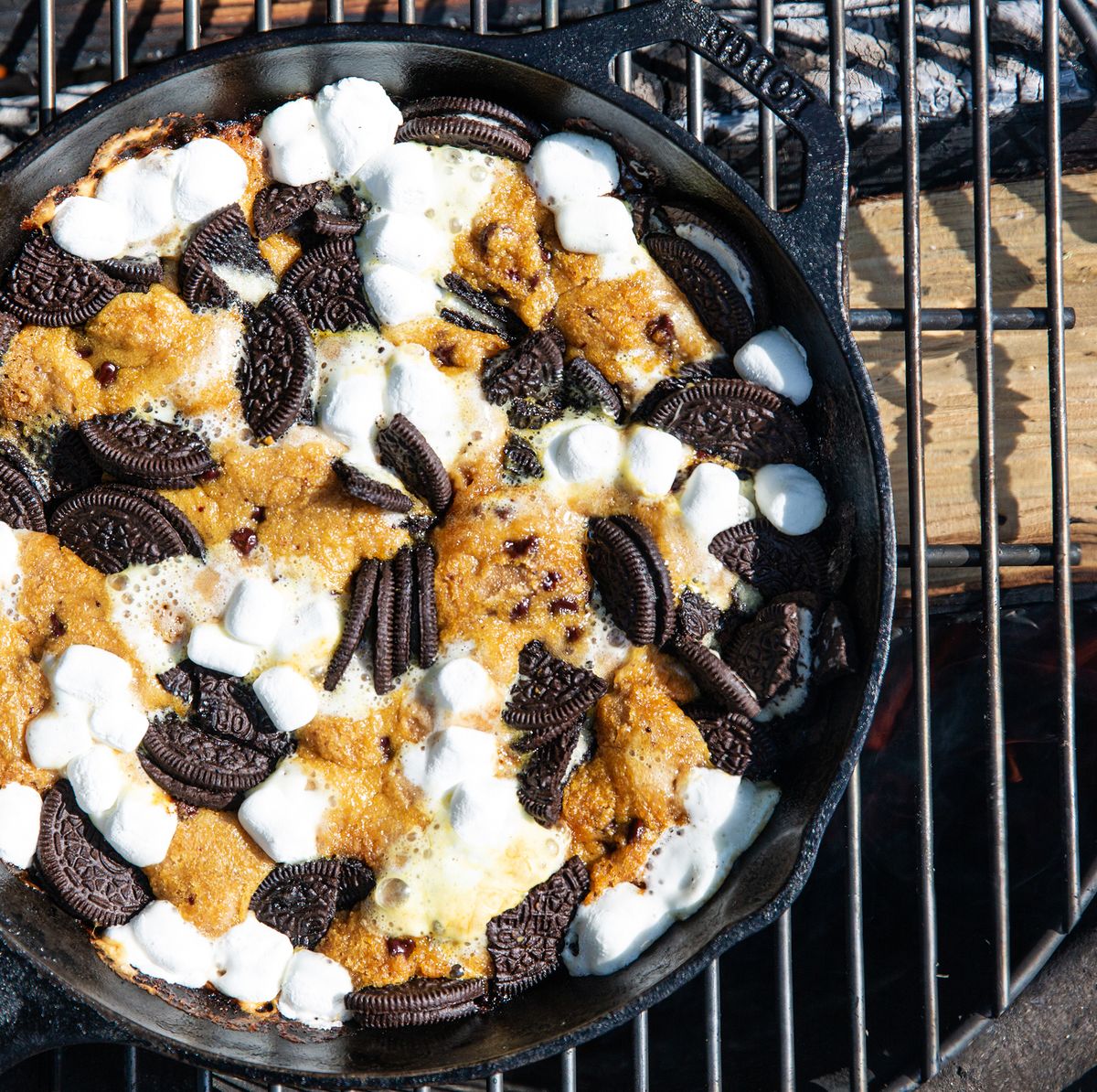 Best Oreo Cookie Skillet Recipe - How To Make An Oreo Cookie Skillet