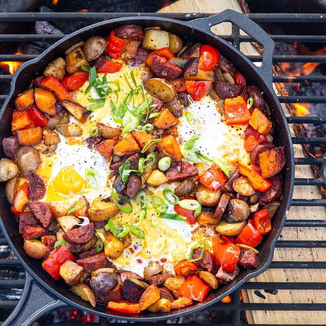 Everything You Need To Know About Cooking With Cast-Iron Pans