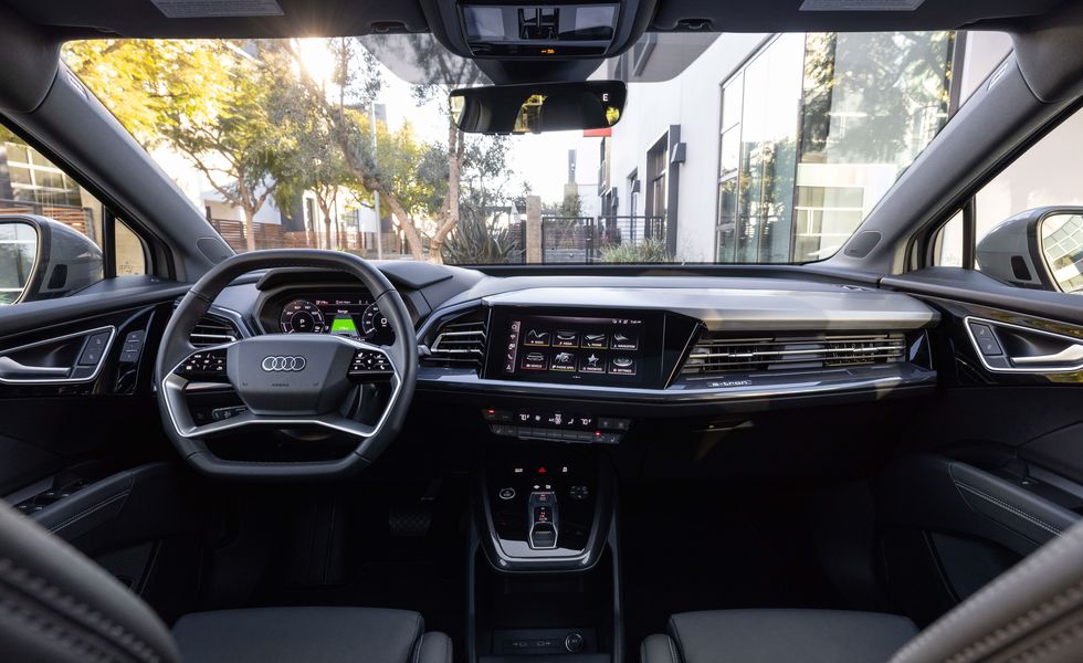 New 2024 Audi Q4 e-tron Premium 50 quattro SUV in #RP013053